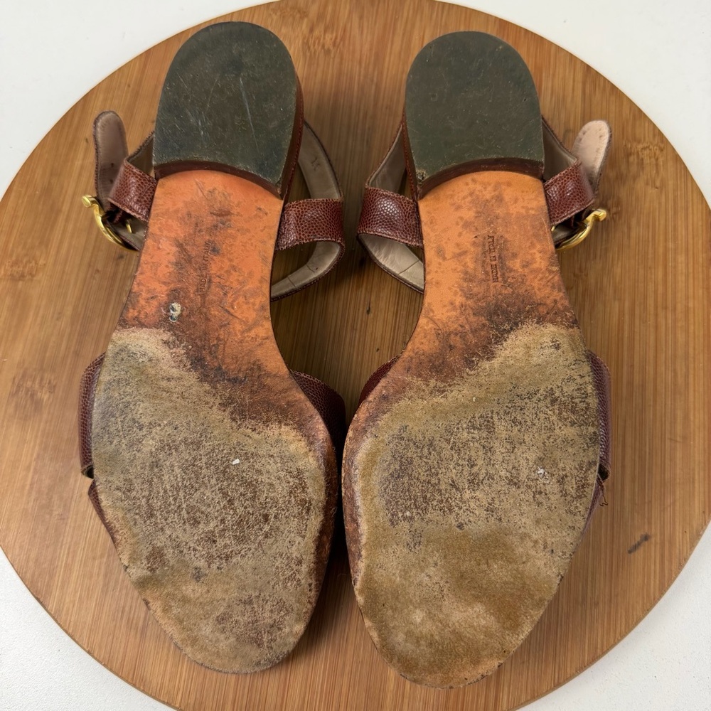 Salvatore Ferragamo Elegant Brown Leather Sandals - Picture 8 of 11